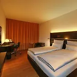 Hotel Western